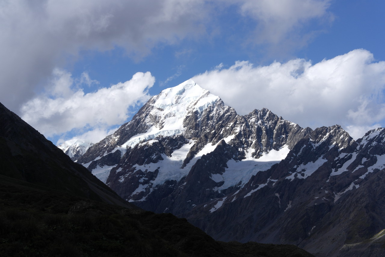 005 Mount Cook Clouds