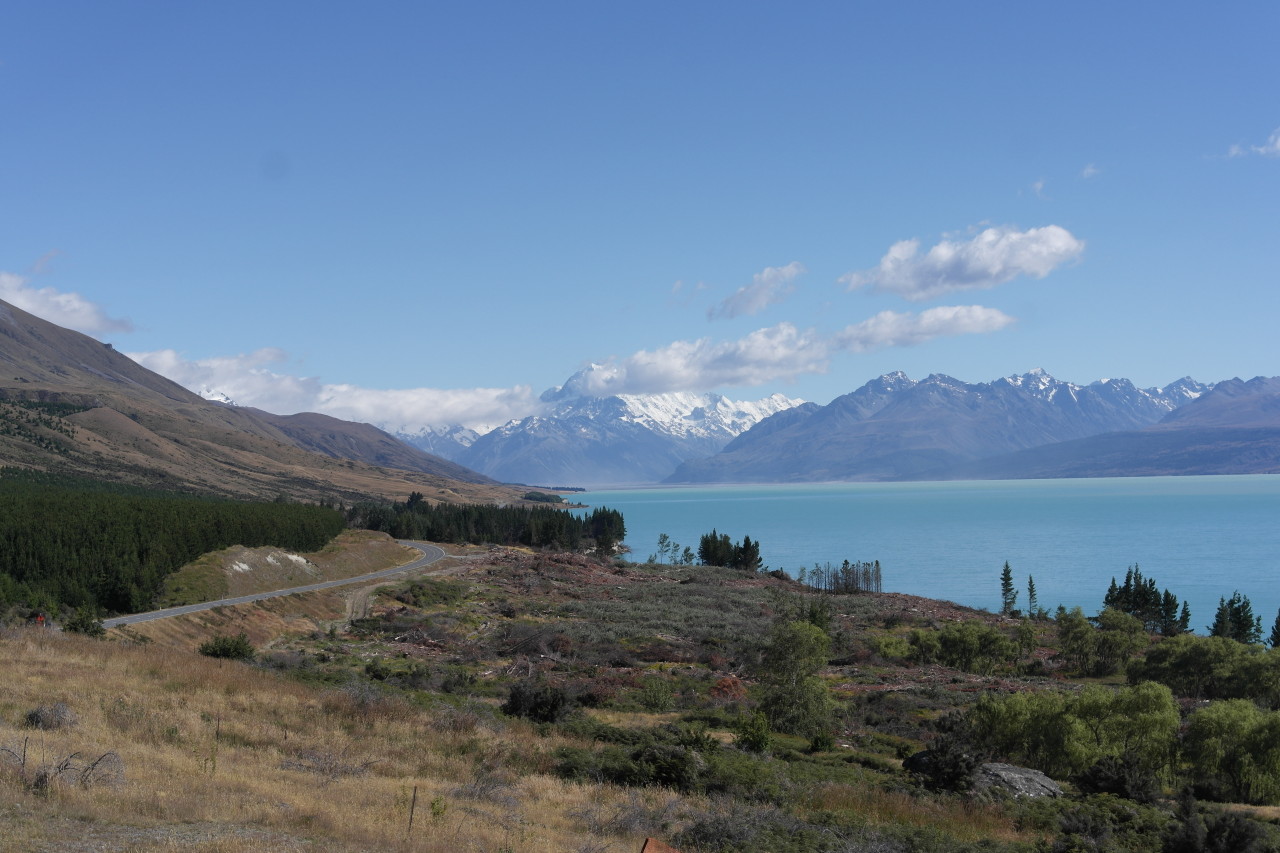 005 Mount Cook Lake Pukaki No Clouds