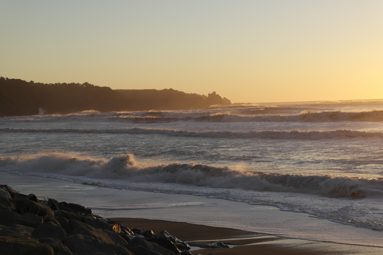 019 Punakaiki Sunsets Waves Windy