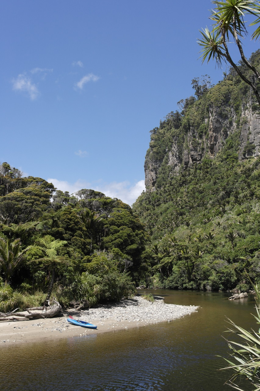 019 Punakaiki Paparoa Walk Kayak River