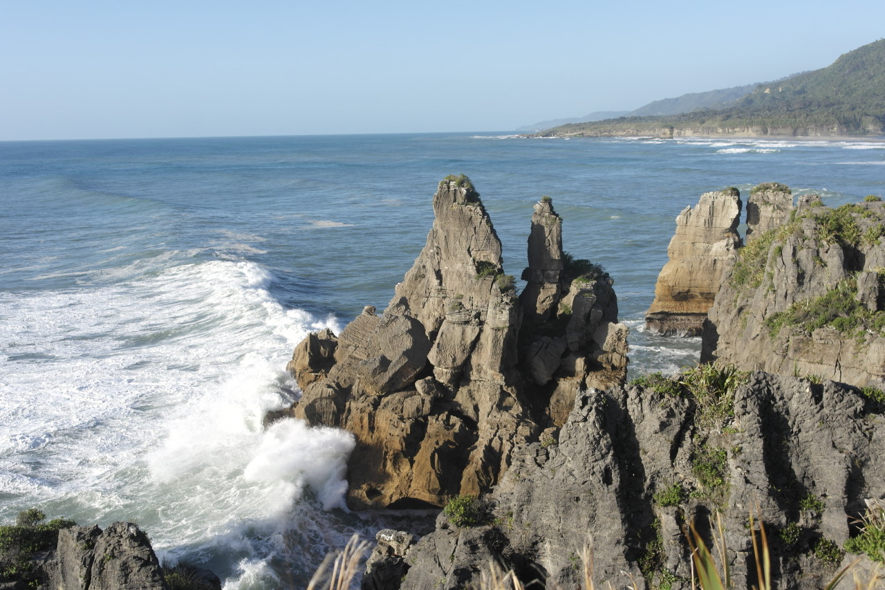 019 Punakaiki Pancake Rocks Cliffs First Breach Coast View