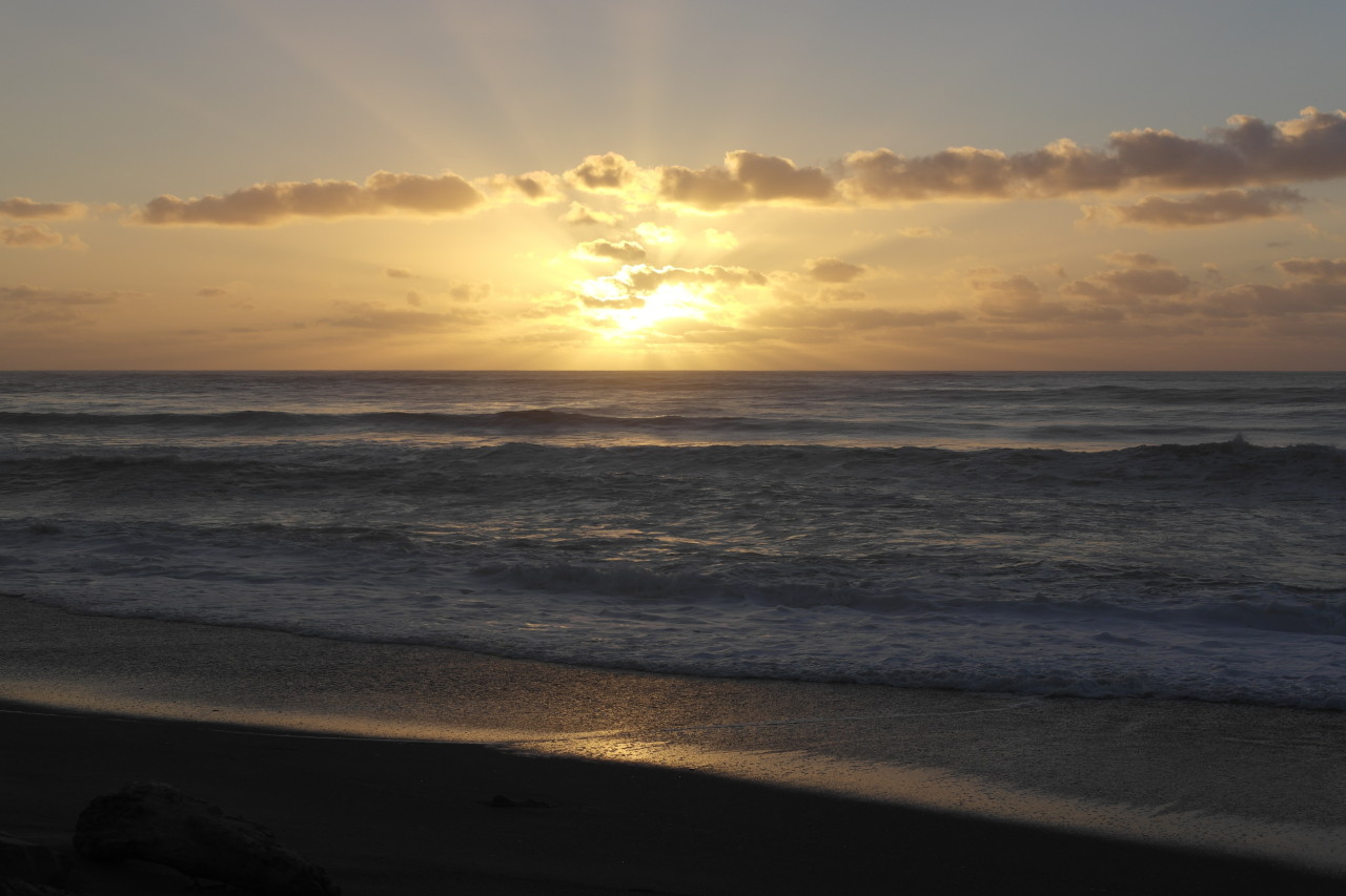 019 Punakaiki Sunsets Day 2 Visible