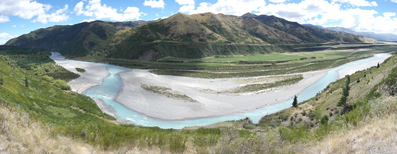 024 To Christchurch Lewis River Turquois Water Valley Pano